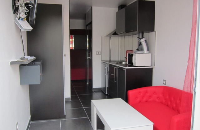 rental studio Port Nature naturist village Cap d´Agde, small sea view 93