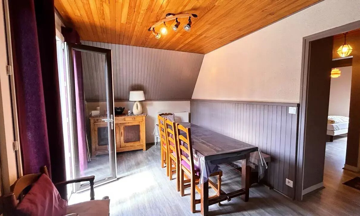 Vallouise-Pelvoux Apartment | Comfortable apartment that sleeps 4 – South-facing