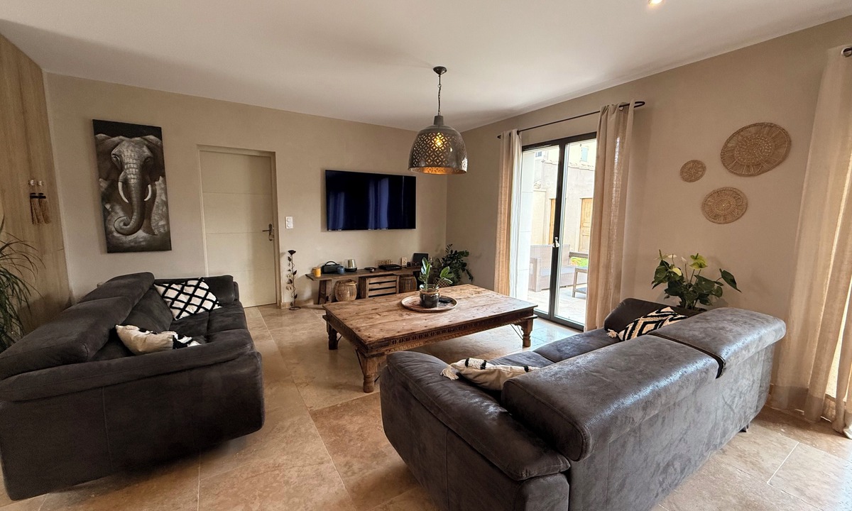 Molleges House | House in Molleges for 8 people