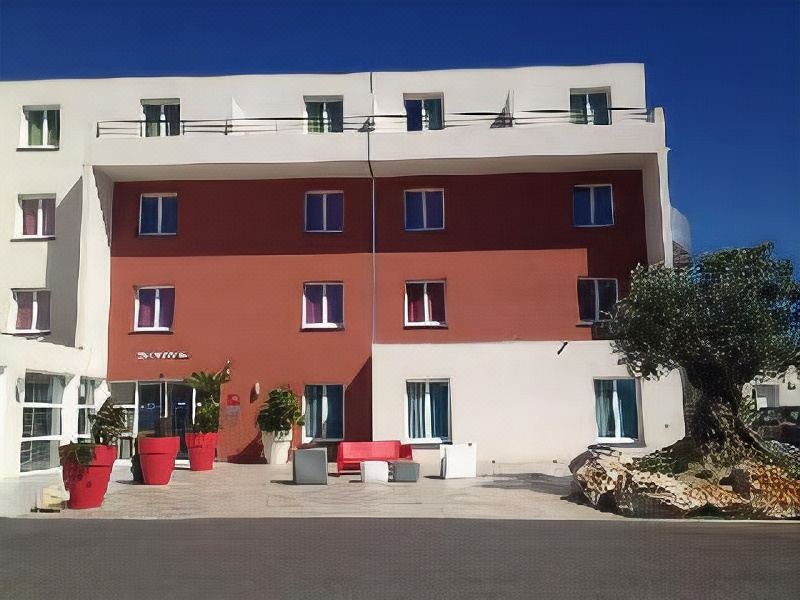 Photo of Buildings in Perpignan