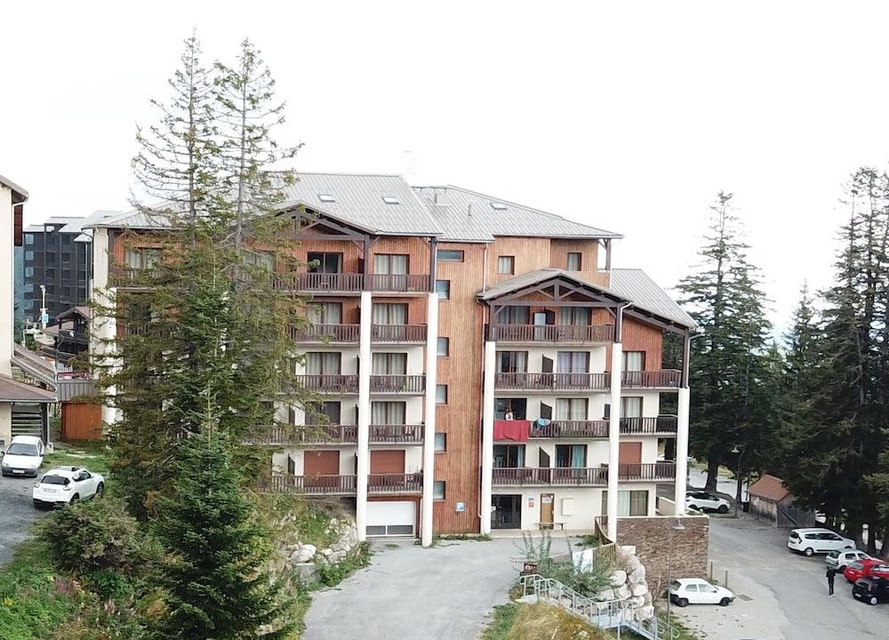 Photo of Buildings in Selonnet