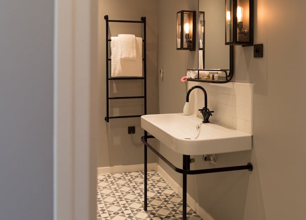 Photo of Bathroom in Le Castellet