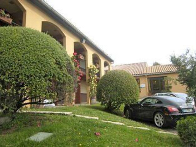 Photo of Buildings in Chateauneuf-Grasse