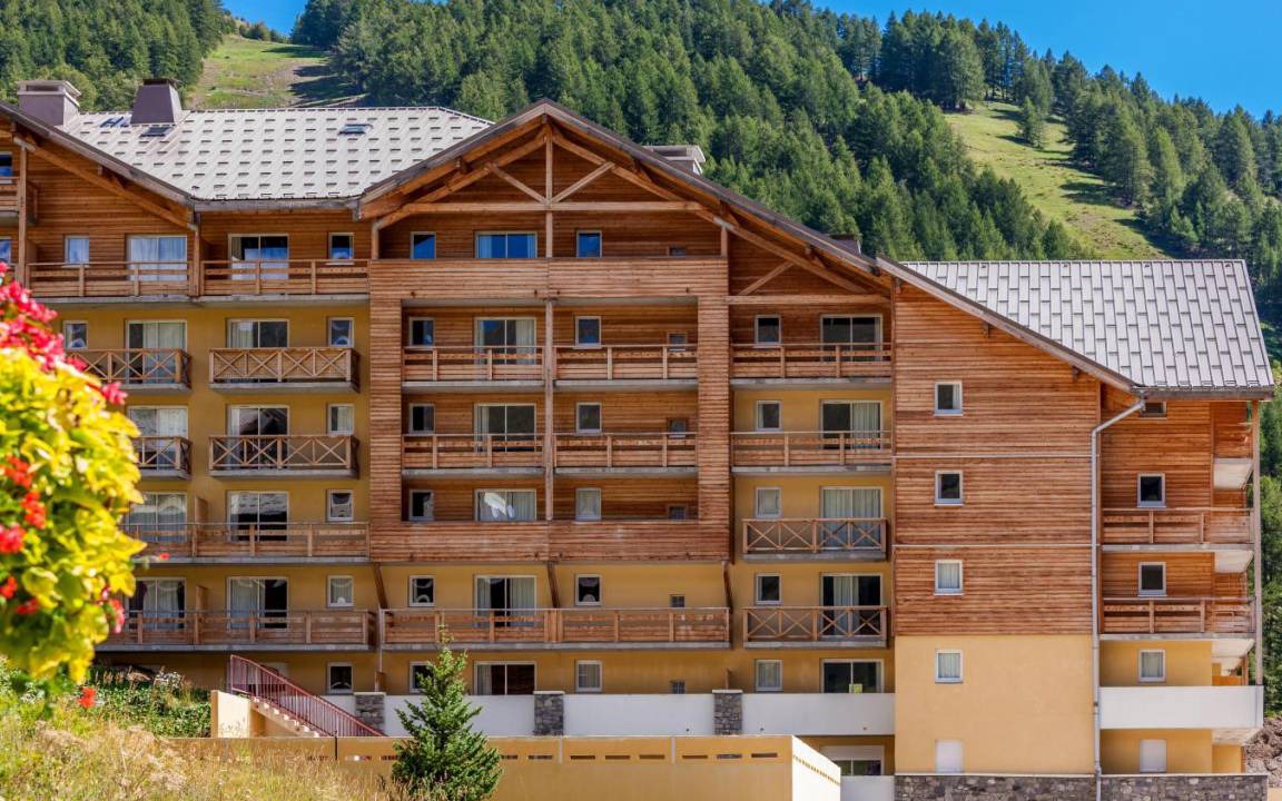 Photo of Others in Allos