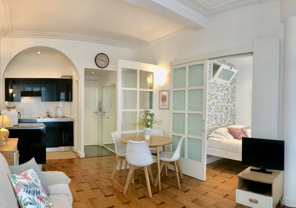 Photo of Livingroom in Nice City Centre