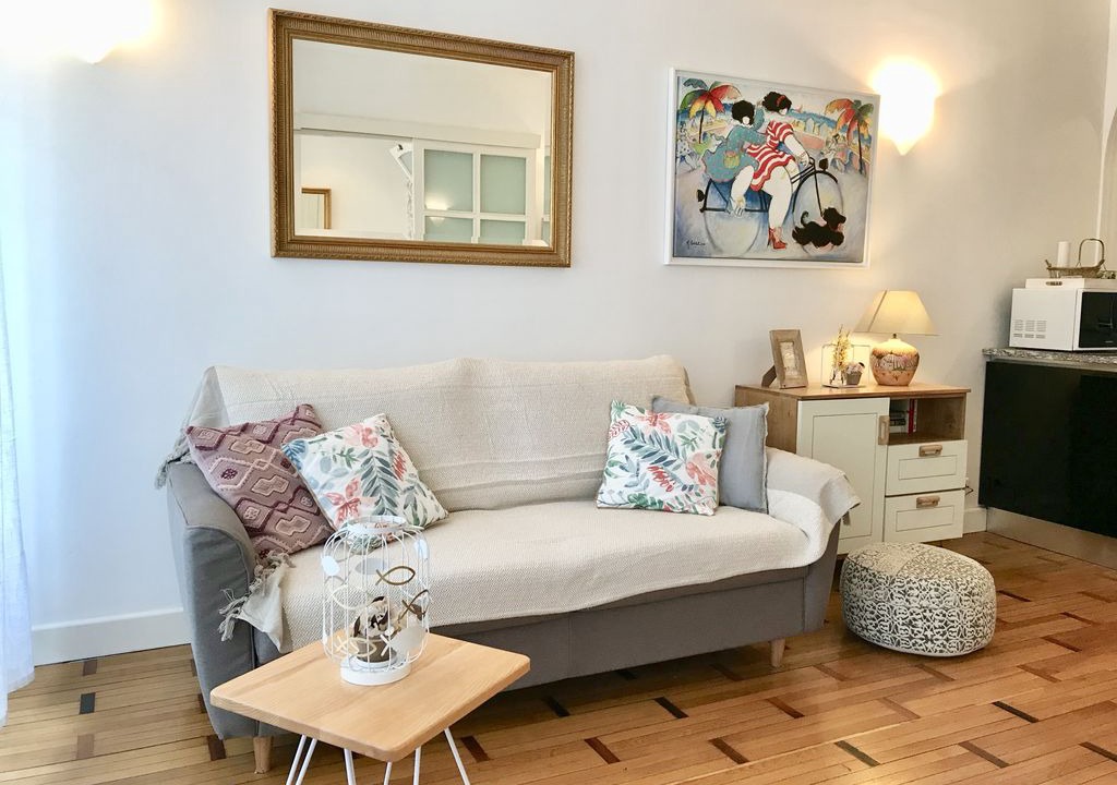 Photo of Livingroom in Nice City Centre