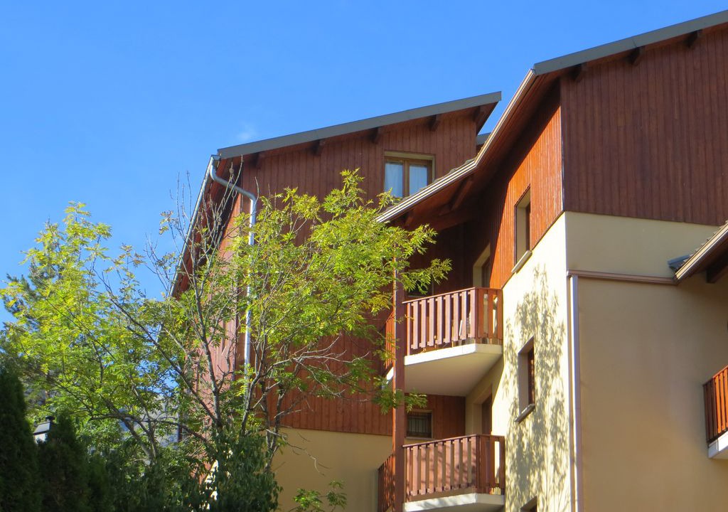 Photo of Buildings in Le Sauze