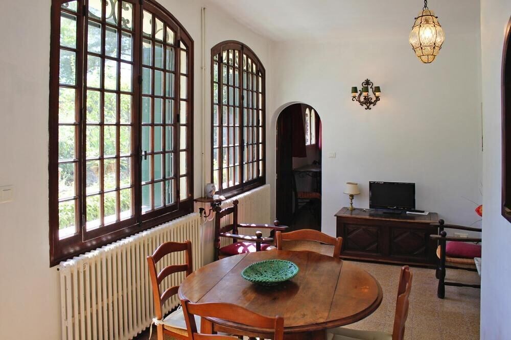 Photo of Livingroom in Salon-de-Provence