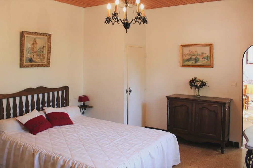 Photo of Bedroom in Salon-de-Provence