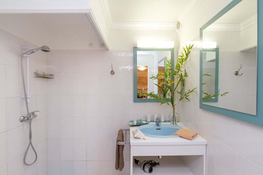 Photo of Bathroom in Frejus Plage