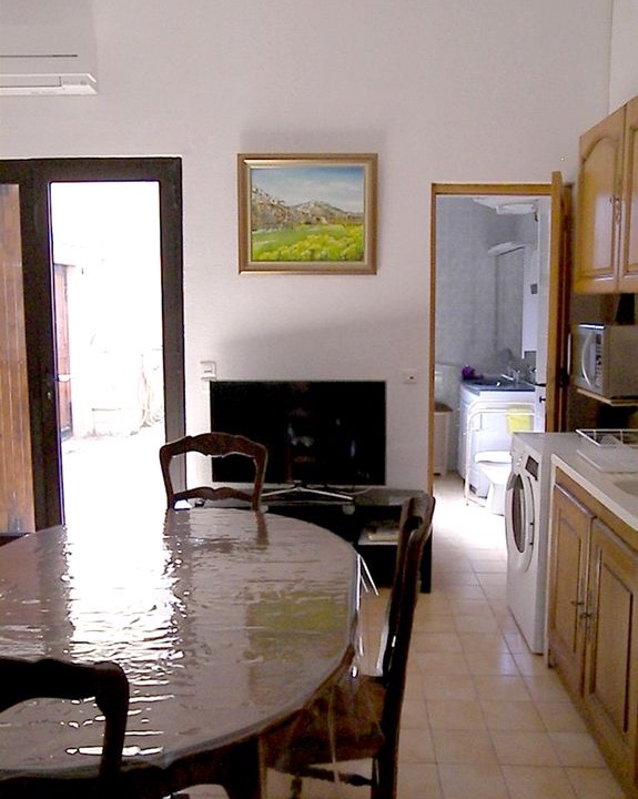 Photo of Livingroom in 8th Arrondissement