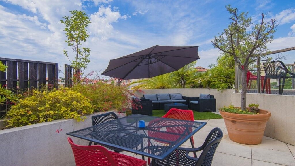 Photo of Patio Balcony in Carnot