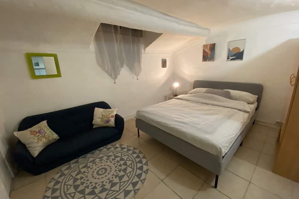 Photo of Bedroom in Saint-Lazare