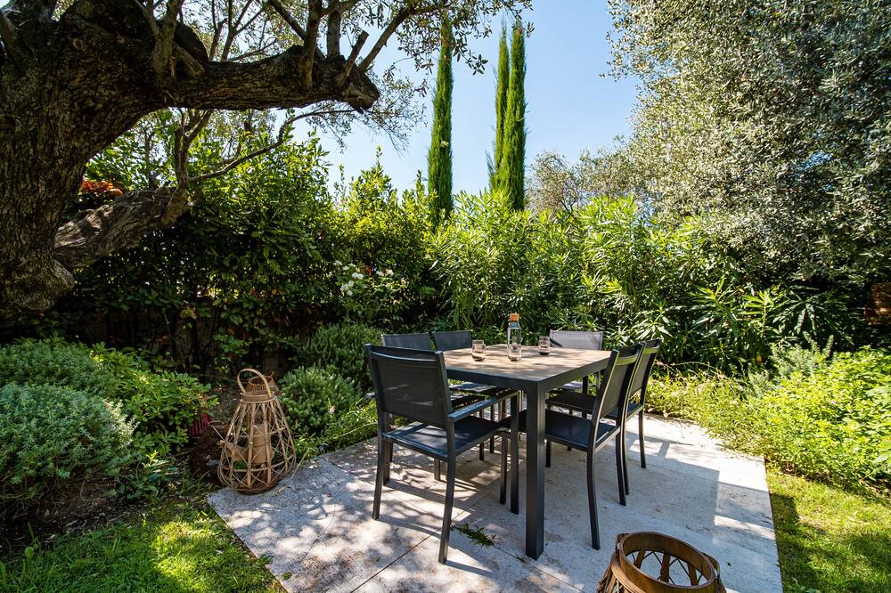 Photo of Patio Balcony in Tourrettes-sur-Loup