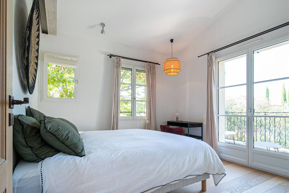 Photo of Bedroom in Tourrettes-sur-Loup