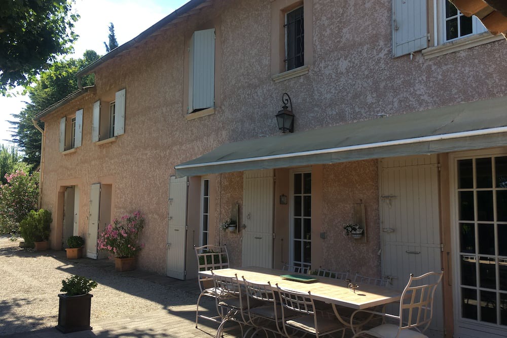Photo of Patio Balcony in Cabannes
