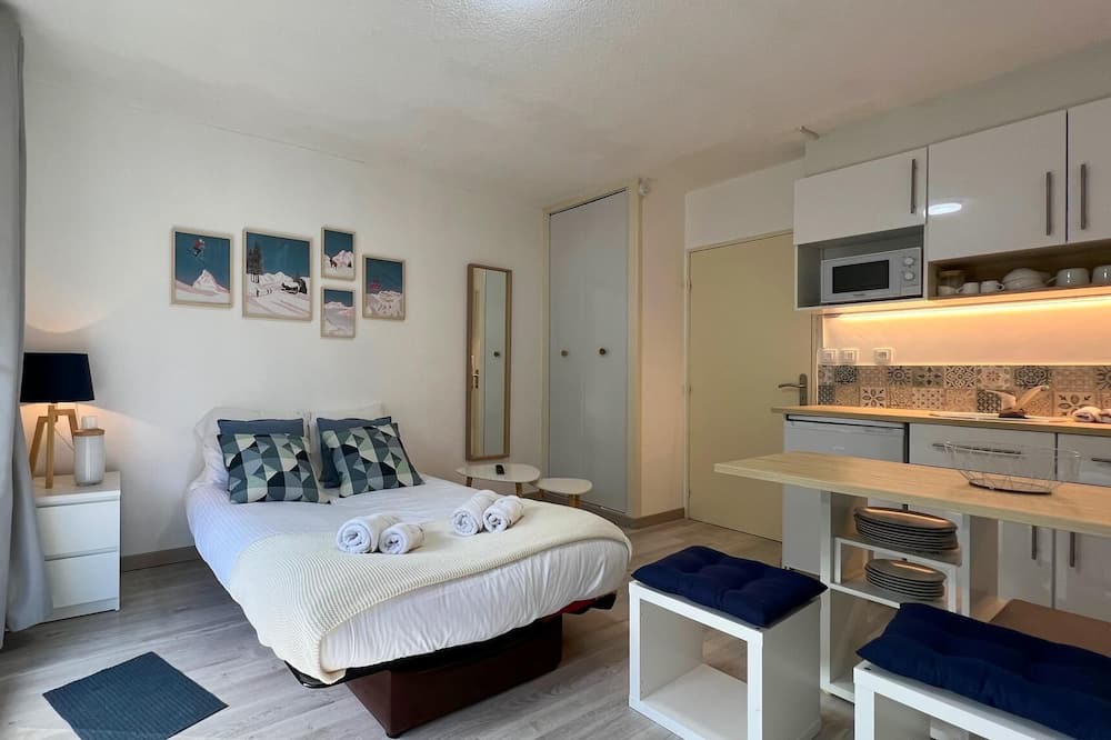 Photo of Bedroom in Enchastrayes