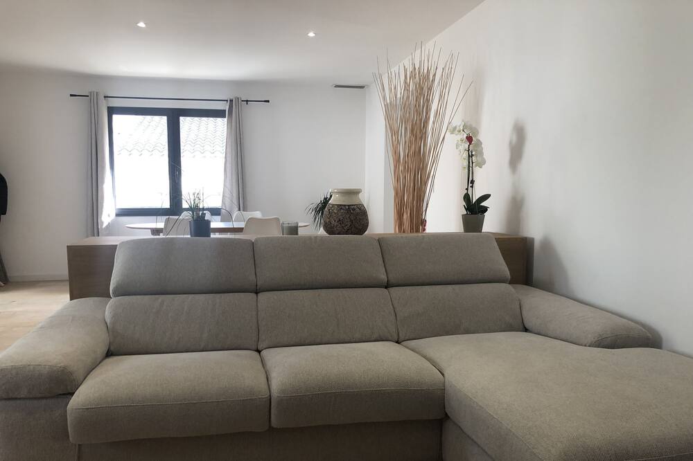 Photo of Livingroom in Quartier des Espesses