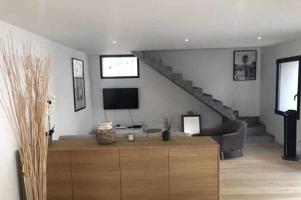 Photo of Livingroom in Quartier des Espesses