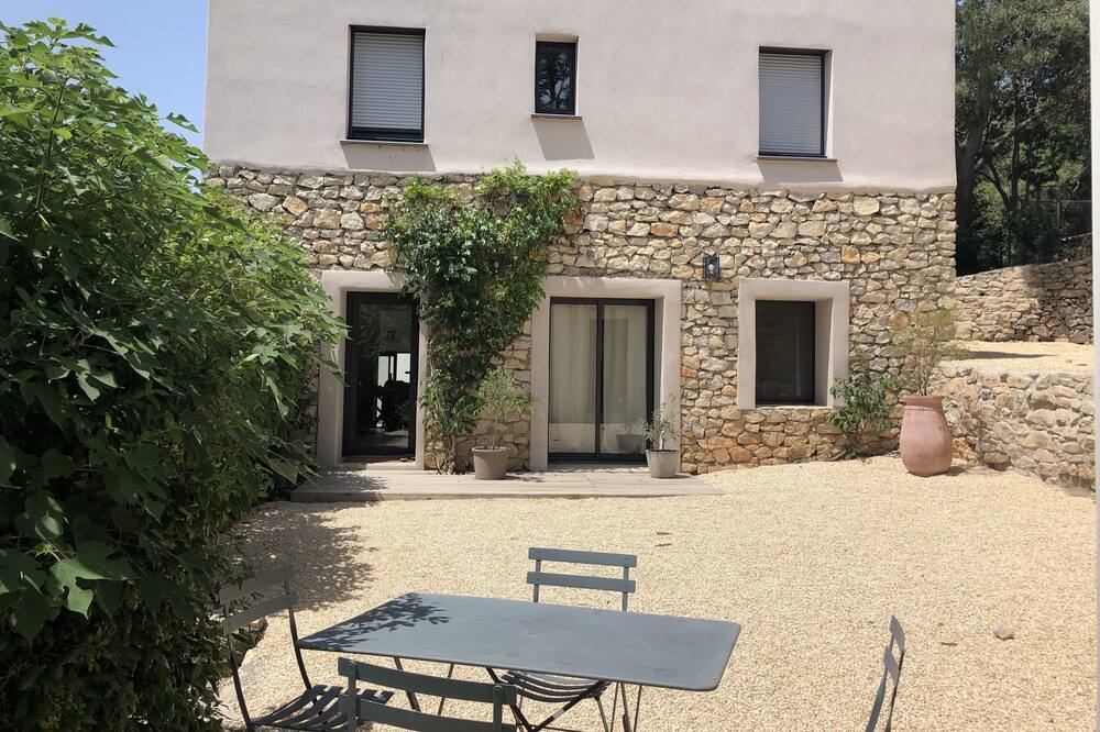 Photo of Outdoor in Quartier des Espesses