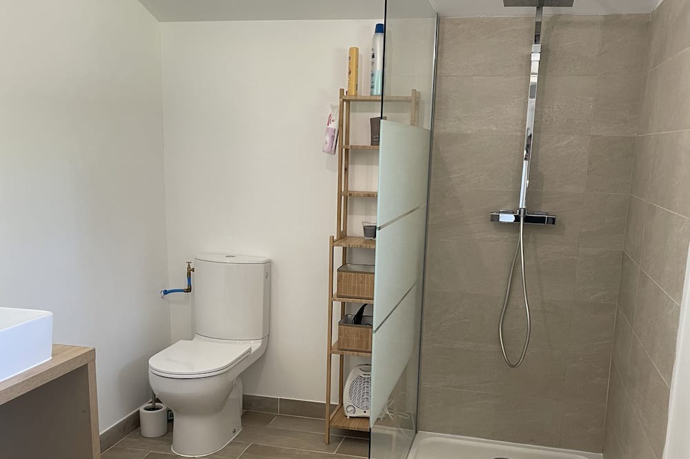Photo of Bathroom in Fabregues