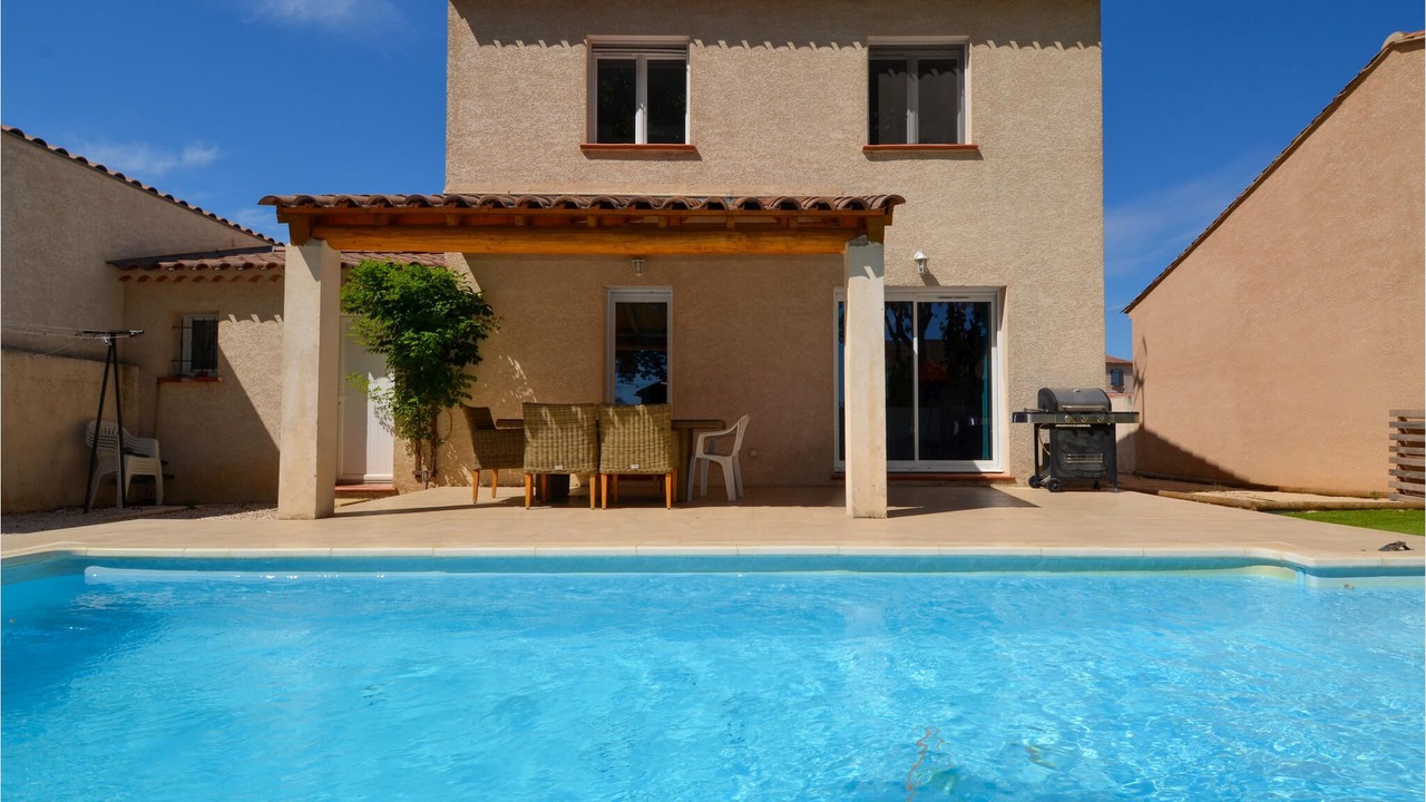 Photo of Outdoor in Raphele-les-Arles