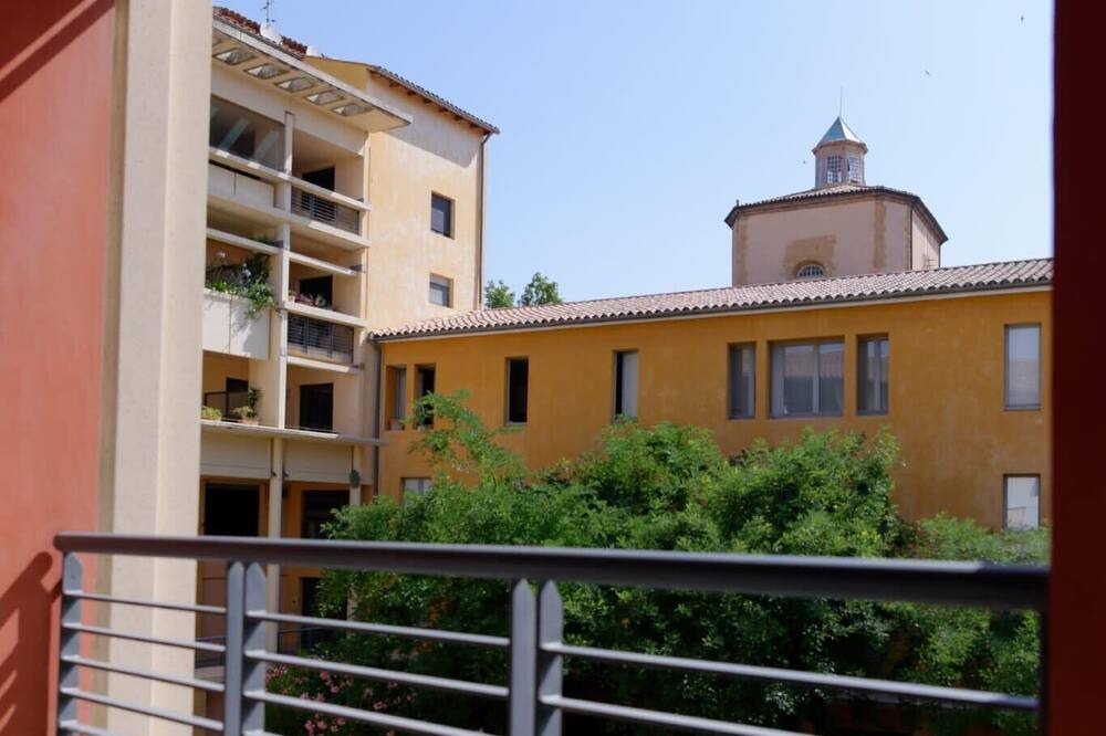 Photo of Patio Balcony in Mazarin Quarter