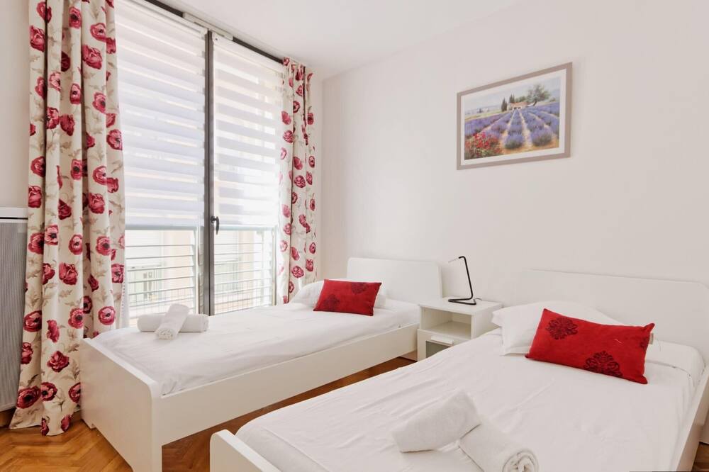 Photo of Bedroom in Mazarin Quarter
