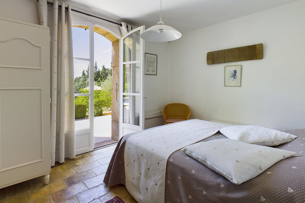 Photo of Bedroom in Les Baux-de-Provence