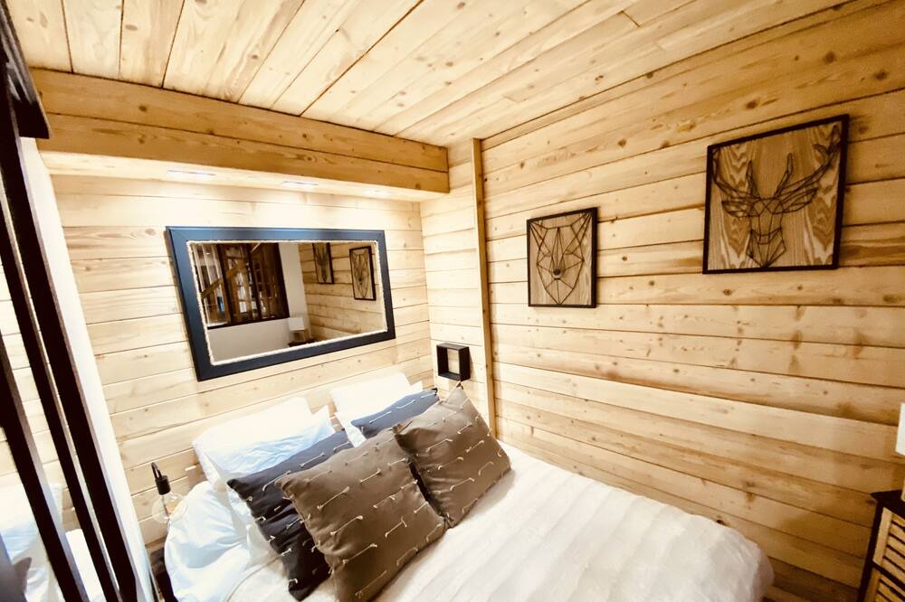Photo of Bedroom in Saint-Etienne-de-Tinee