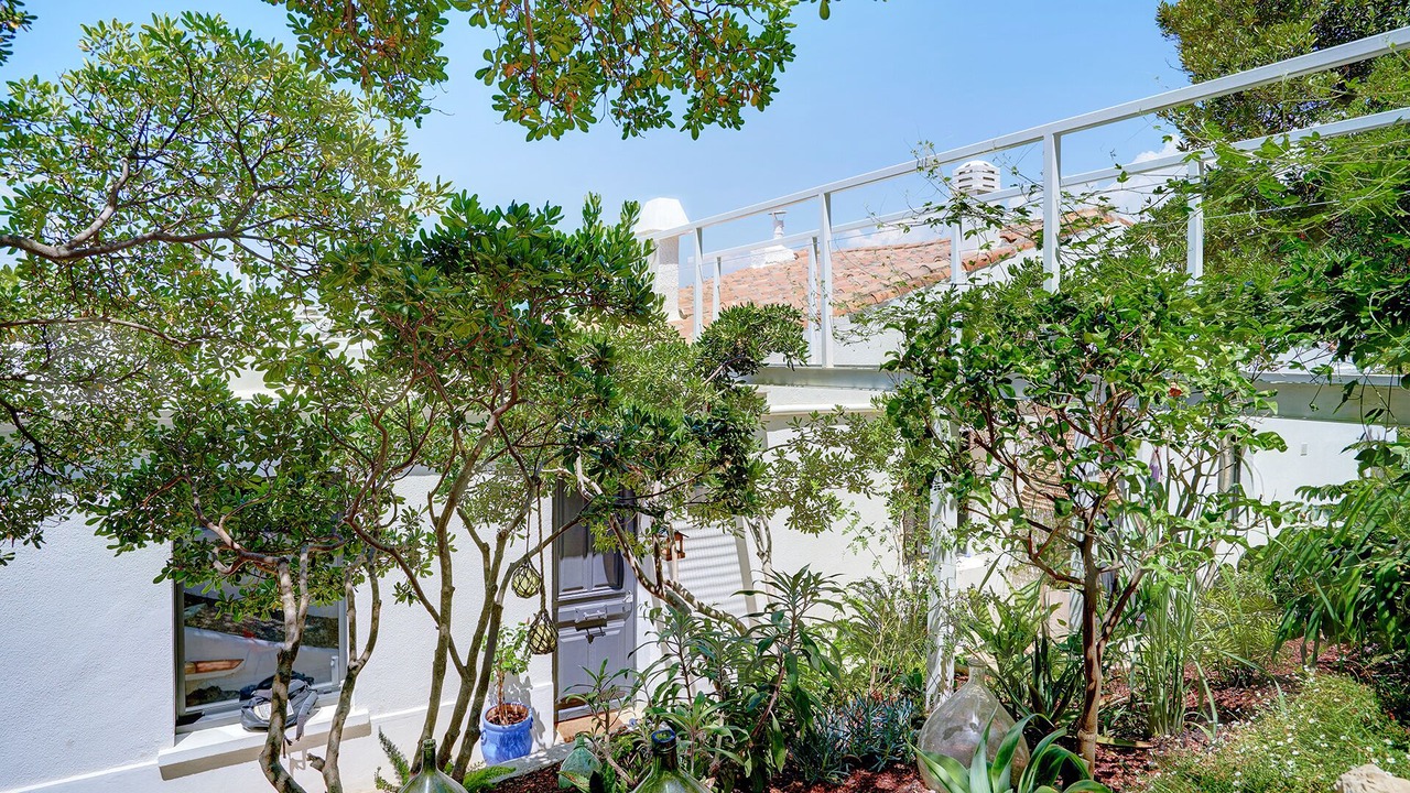 Photo of Outdoor in Roucas-Blanc