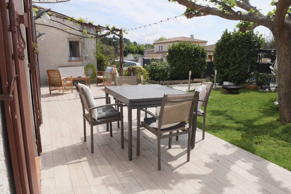 Photo of Patio Balcony in Les Caillols