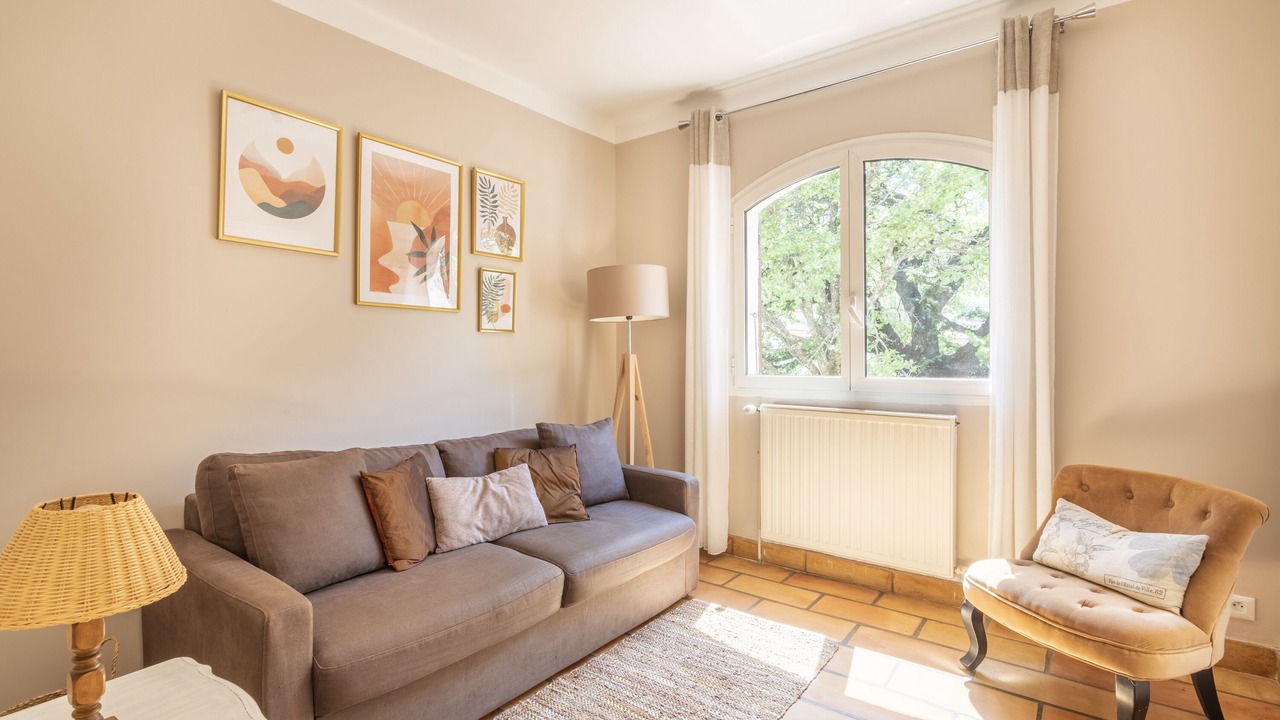 Photo of Livingroom in Cadolive