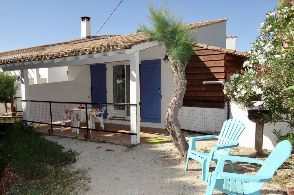 Photo of Patio Balcony in Saintes-Maries-de-la-Mer