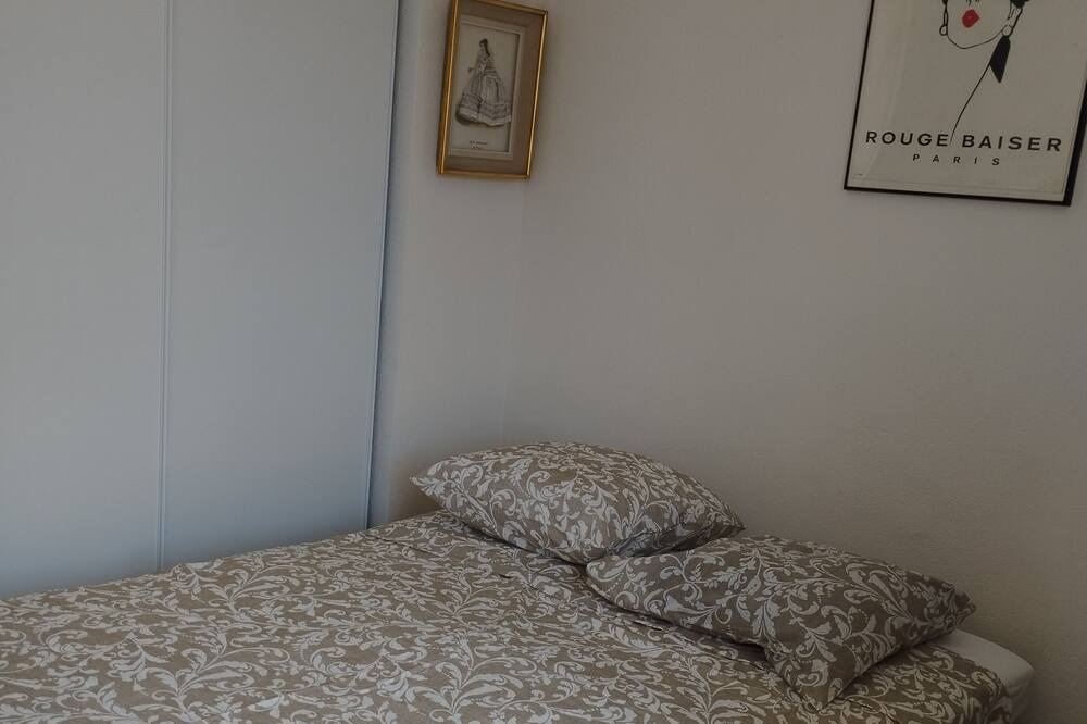 Photo of Bedroom in Chateaurenard