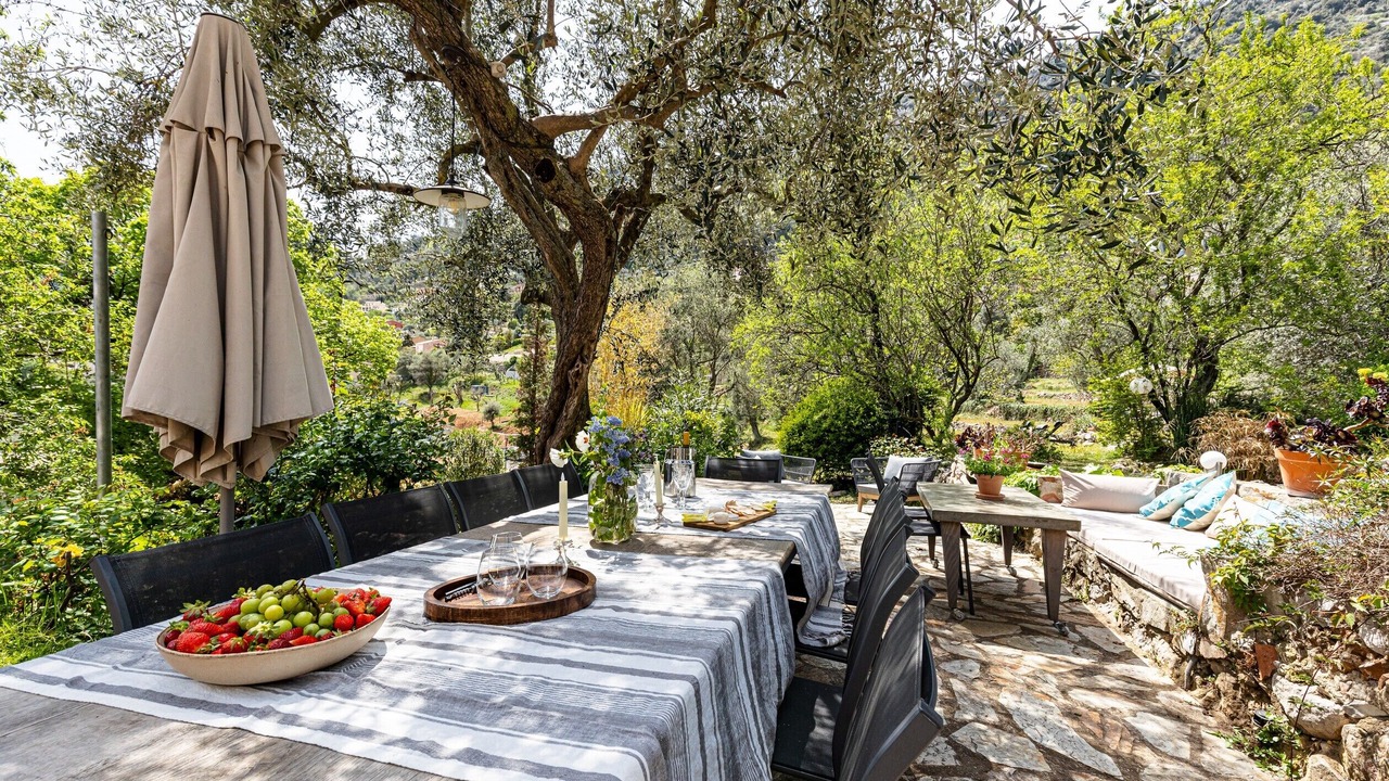 Photo of Outdoor in Chateauneuf-Villevieille