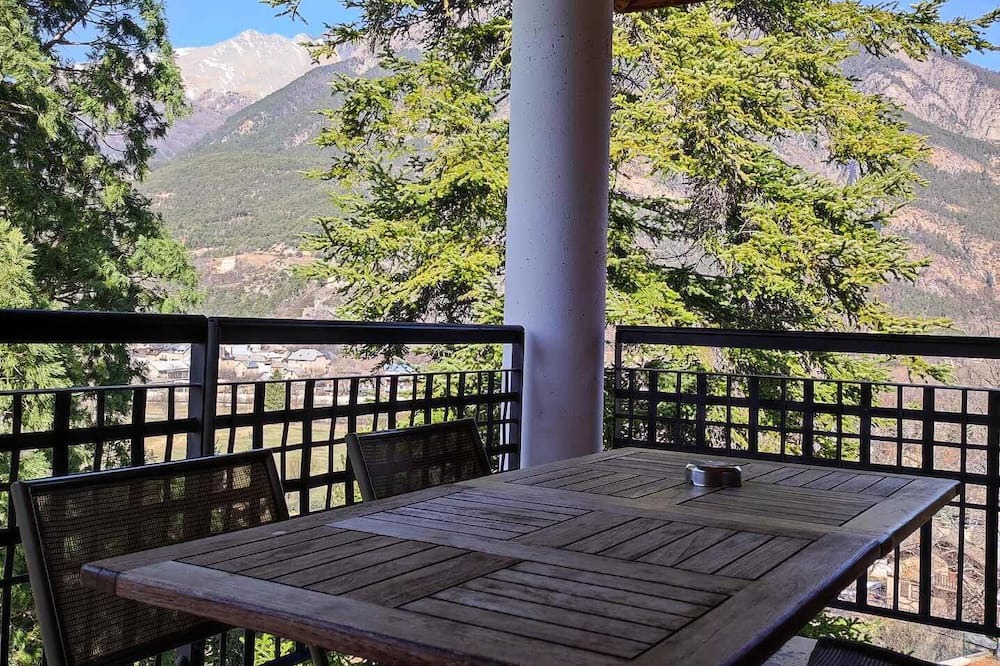 Photo of Patio Balcony in Jausiers