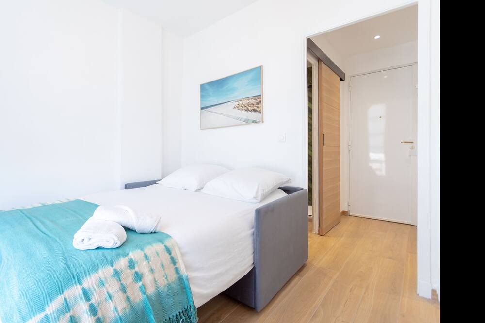 Photo of Others in Le Pharo