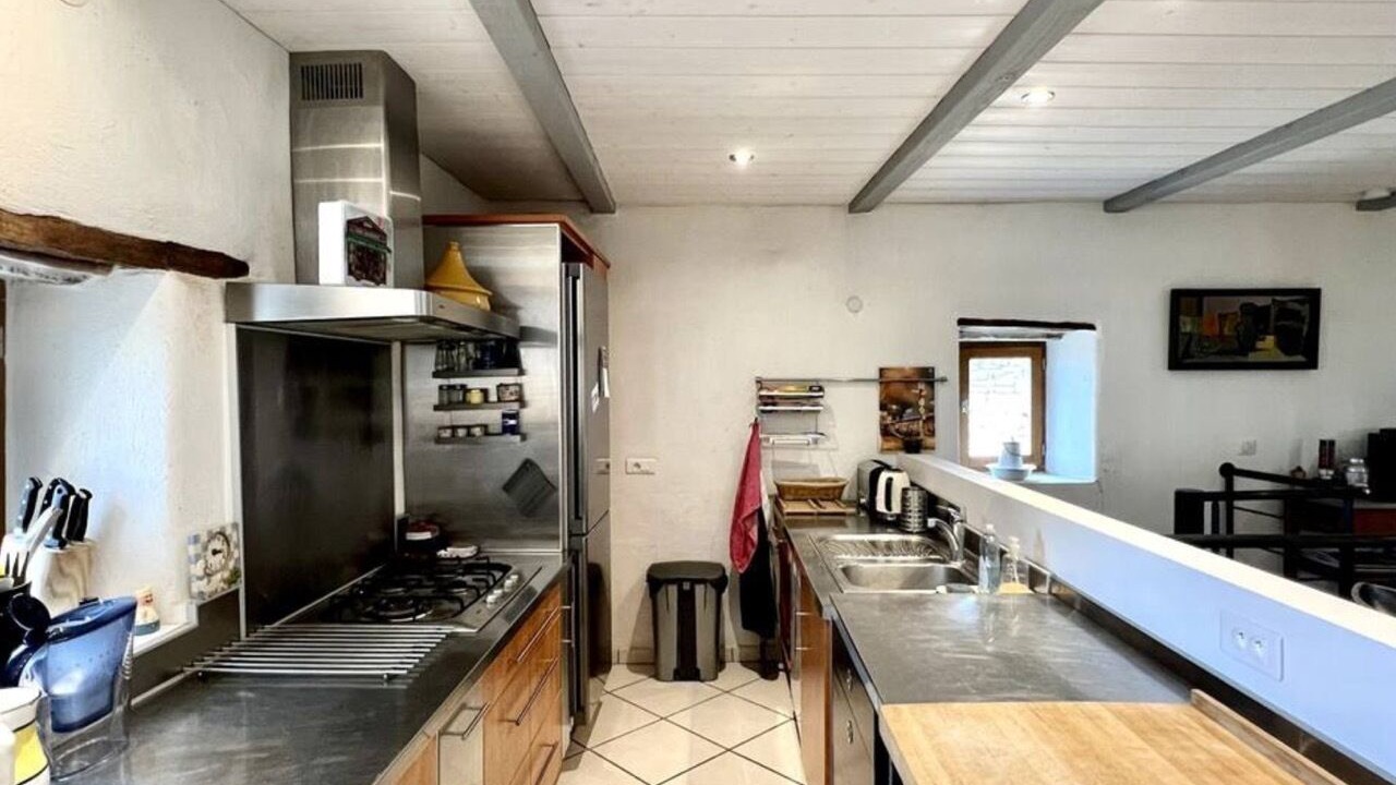 Photo of Kitchen in Sainte-Anastasie
