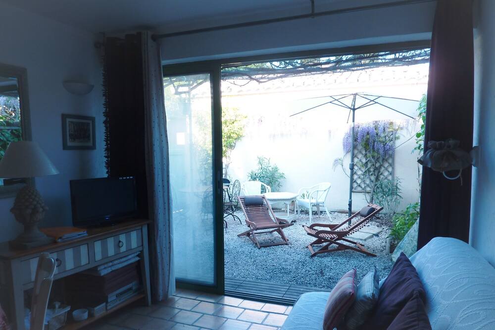 Photo of Livingroom in St.-Remy-de-Provence