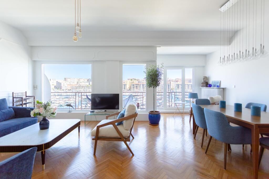 Photo of Livingroom in Saint-Victor