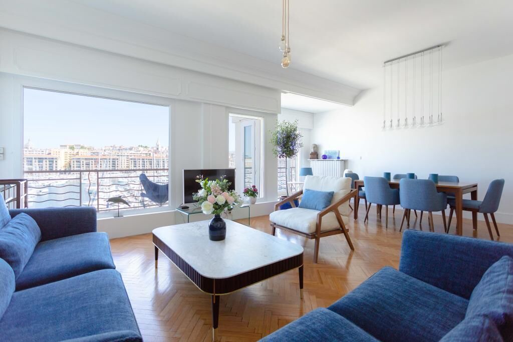 Photo of Livingroom in Saint-Victor