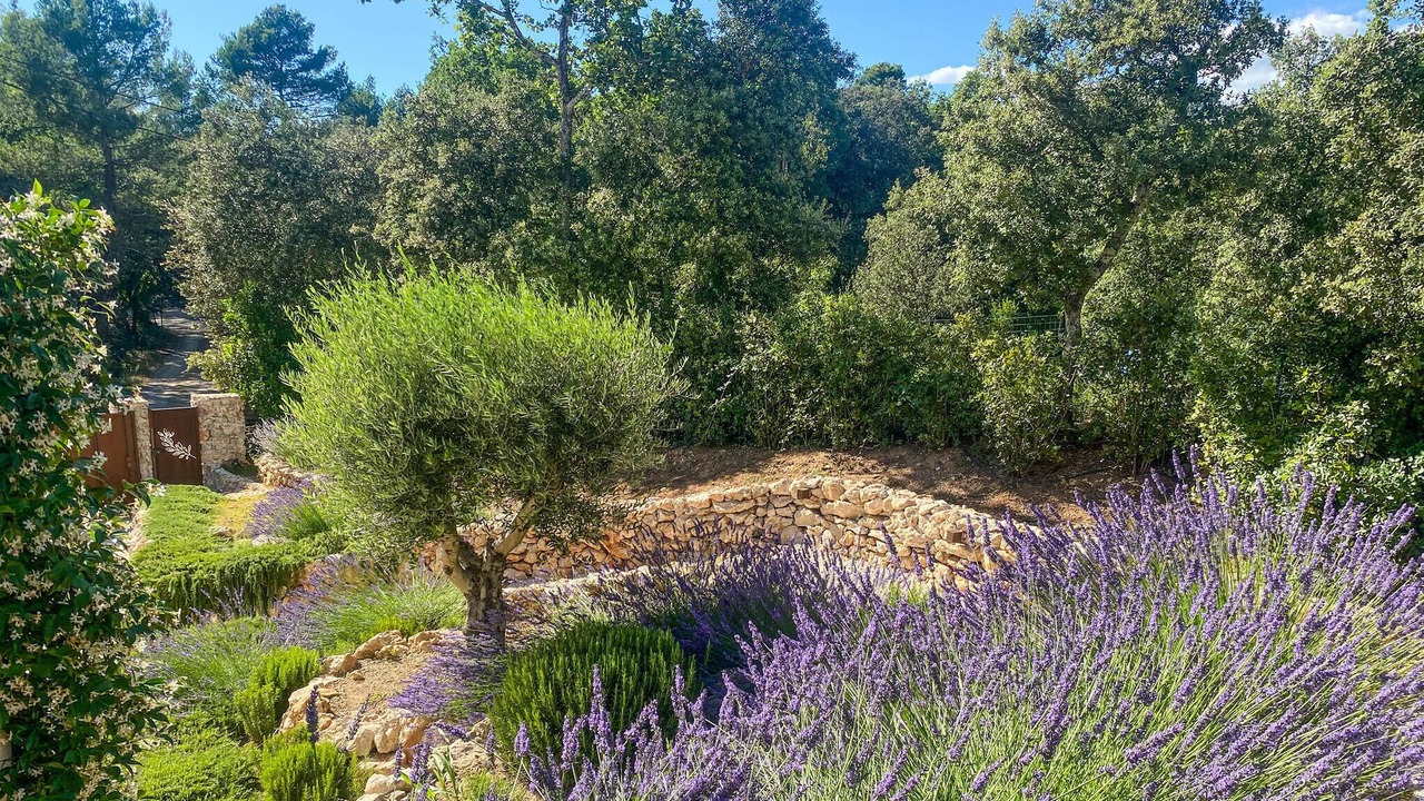 Photo of Outdoor in Sillans-la Cascade