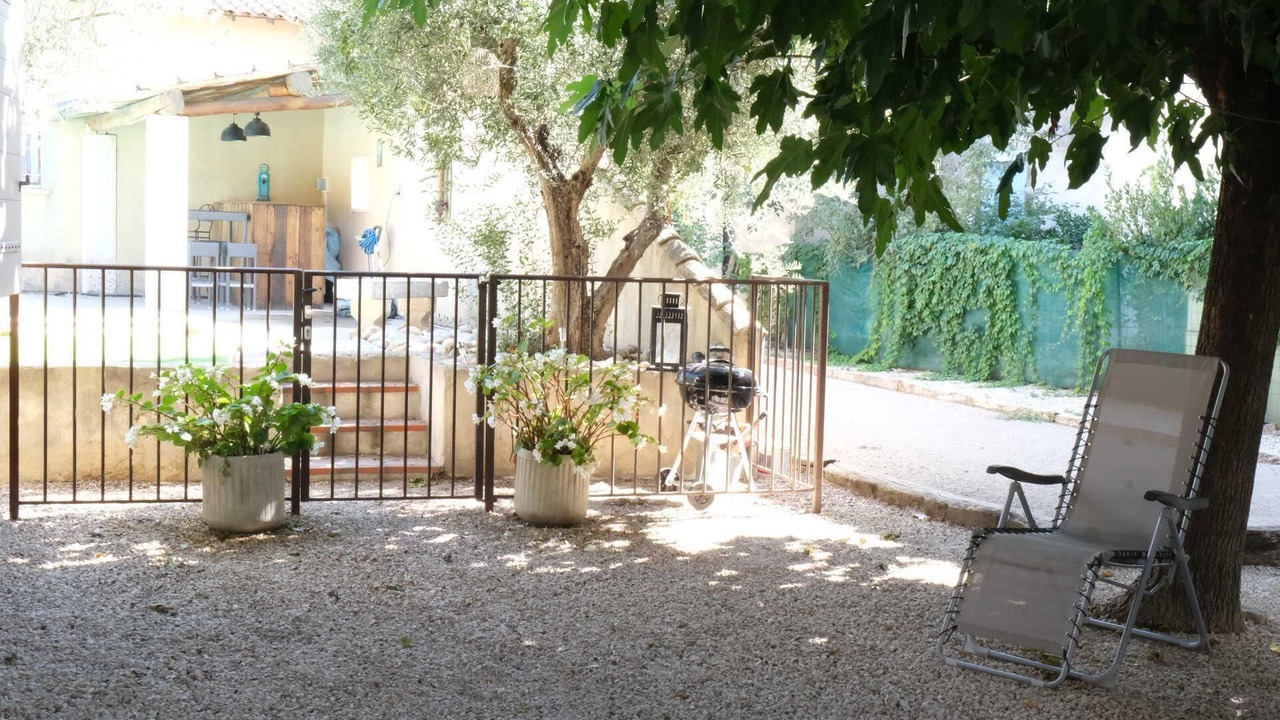 Photo of Outdoor in Maillane