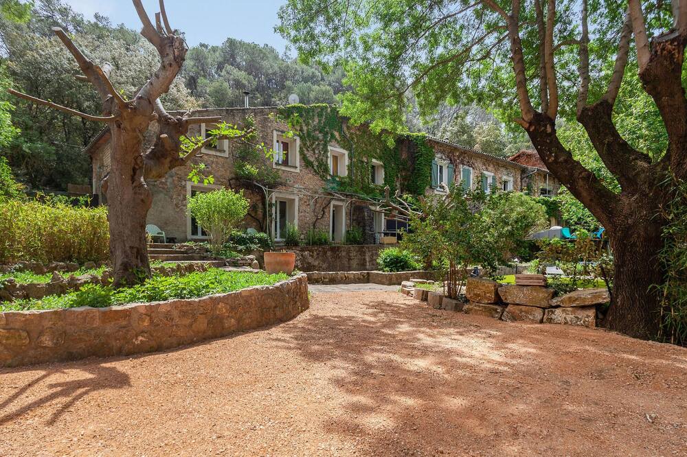Photo of Outdoor in Cabasse