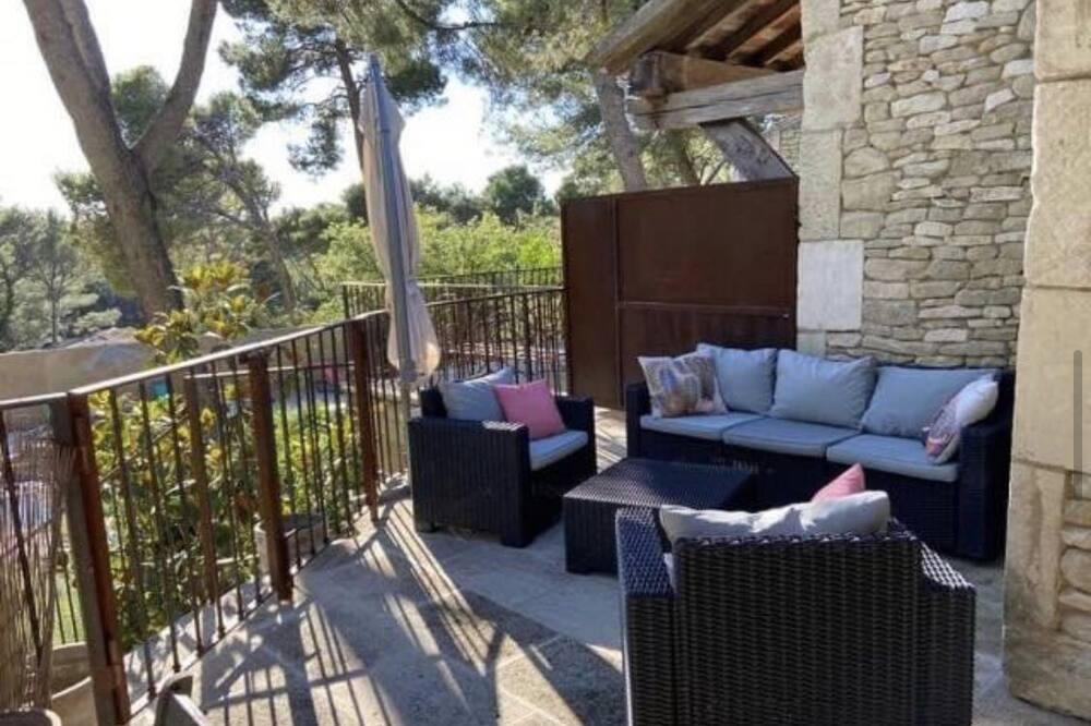 Photo of Outdoor in Noves