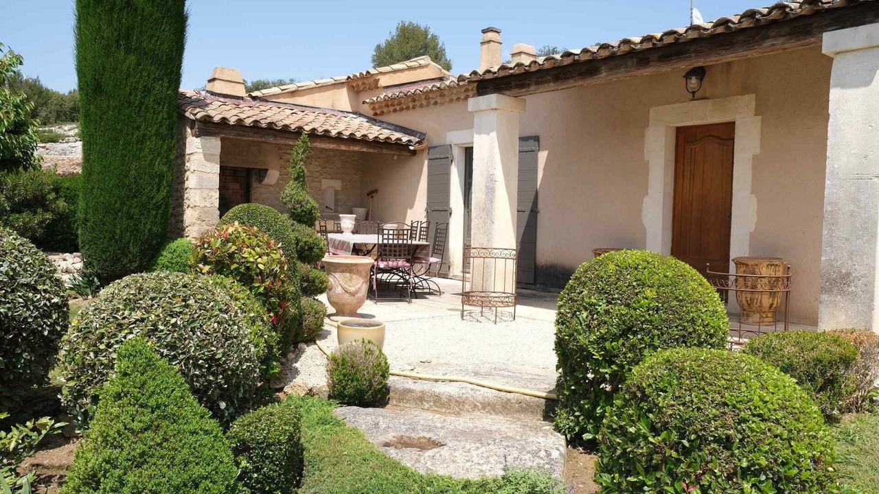 Photo of Outdoor in Orgon