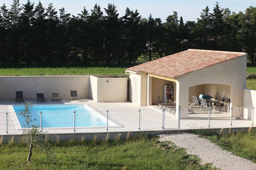 Photo of Outdoor in Saint-Andiol
