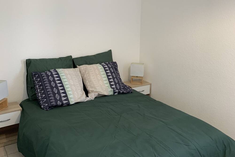 Photo of Bedroom in Saint-Gilles