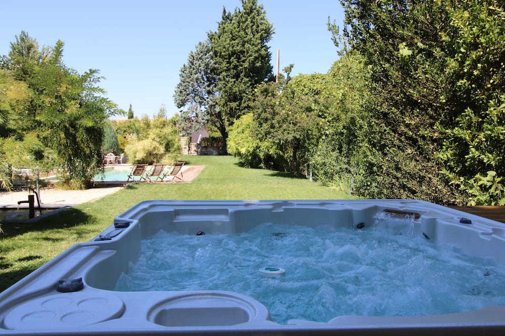 Photo of Outdoor in Cabannes